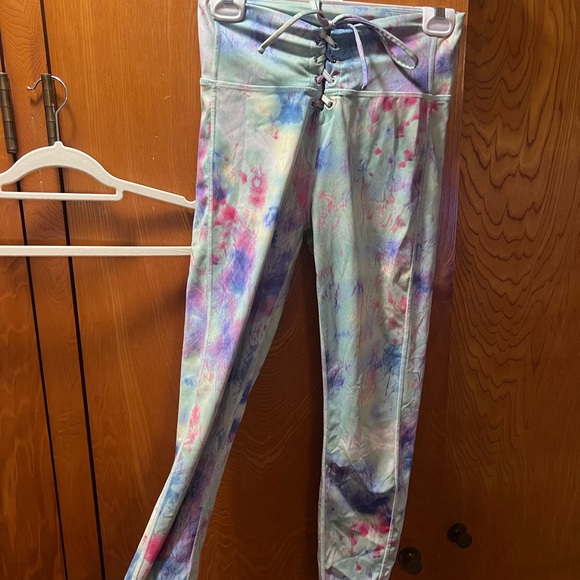 WVVY by Fitty Britttty Multicolor Tie-Dye Leggings - Picture 3 of 4